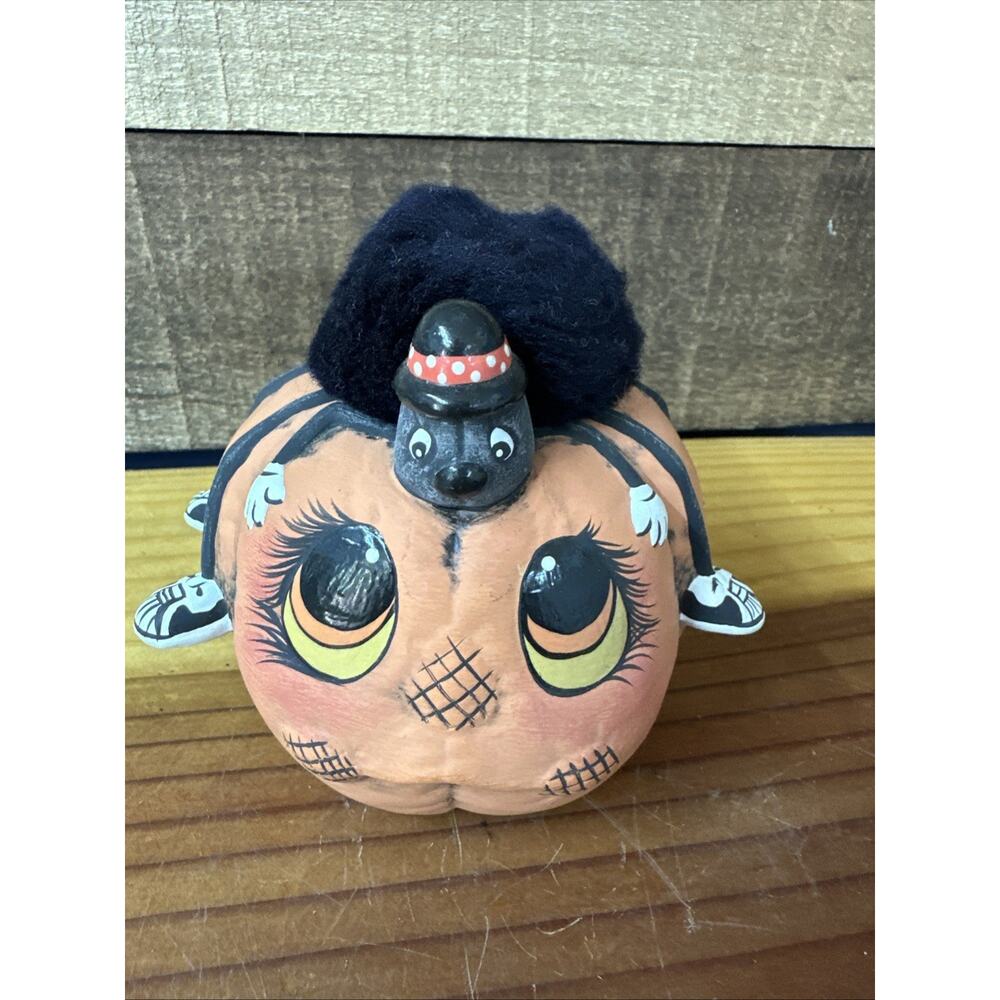 Vintage 1986 Halloween Soft Spider W Shoe Ceramic Eyelashes Pumpkin Dona's Mold